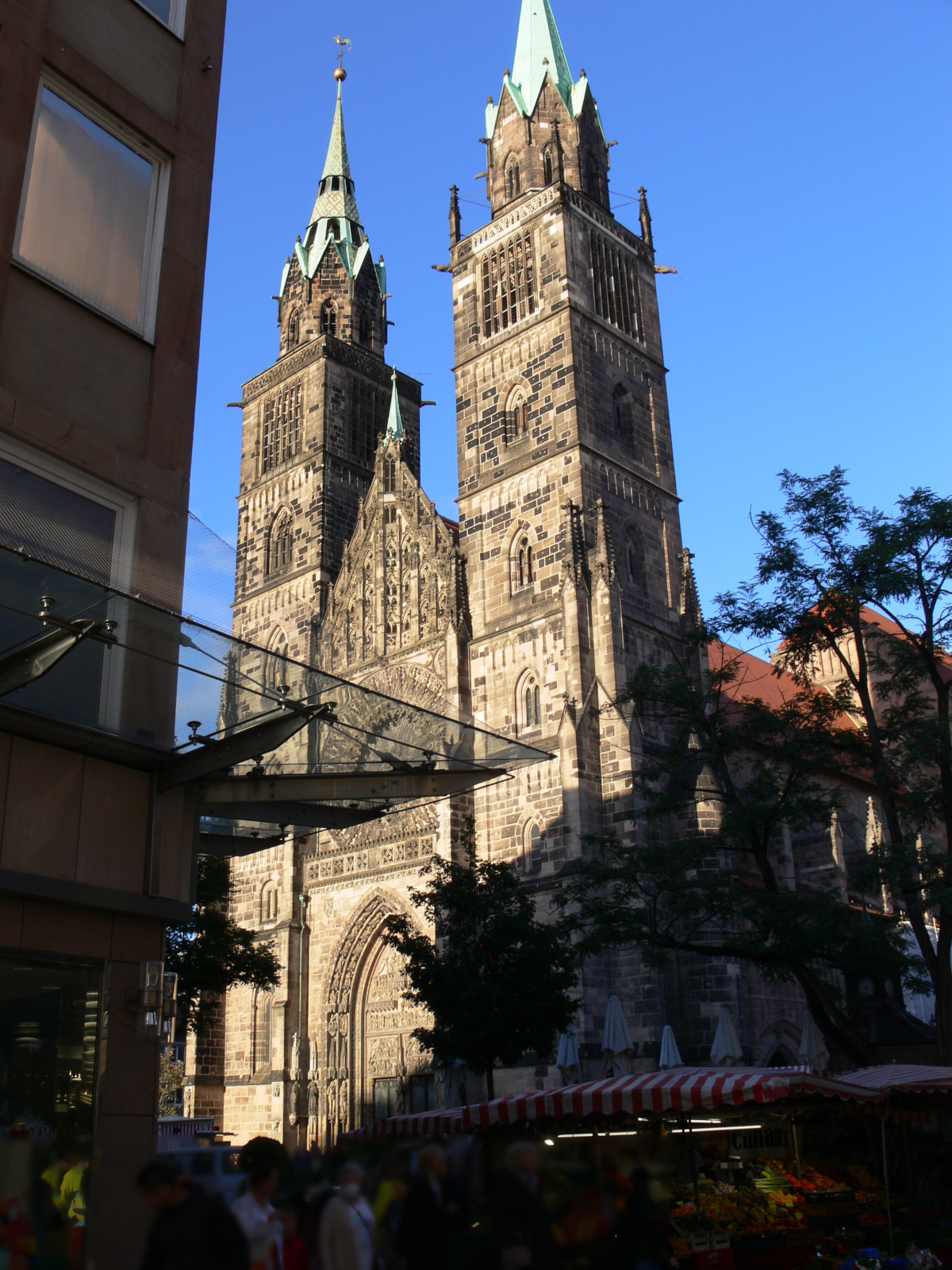 le marché et l'église