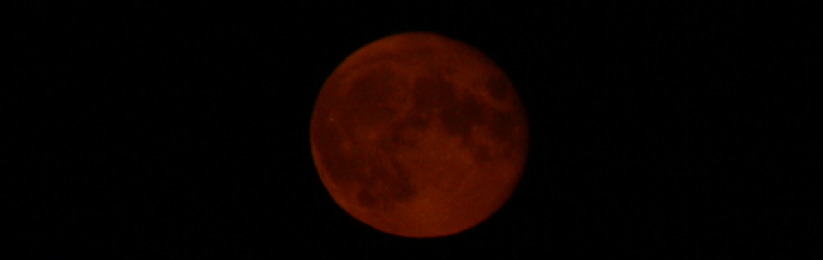 lune rouge